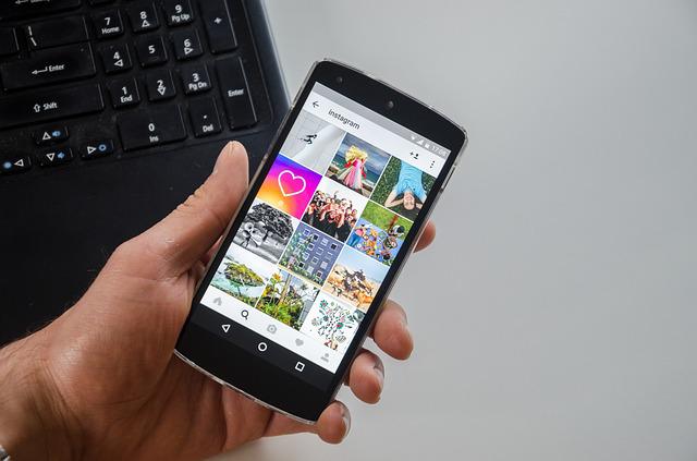 Mendapatkan Uang dari Instagram